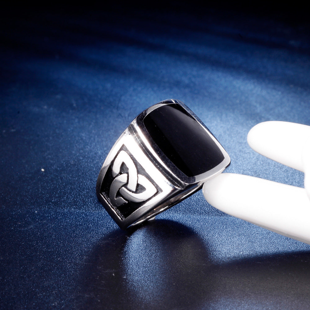 Men's Celtic Knot Ring