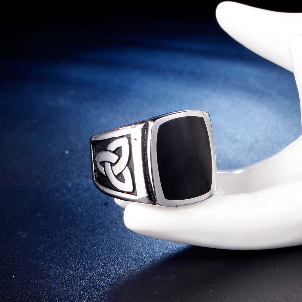 Men's Celtic Knot Ring