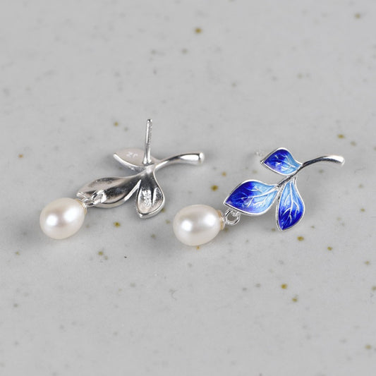 S925 Blue Enamel Leaf/ Freshwater Pearl Drop Stud Earrings