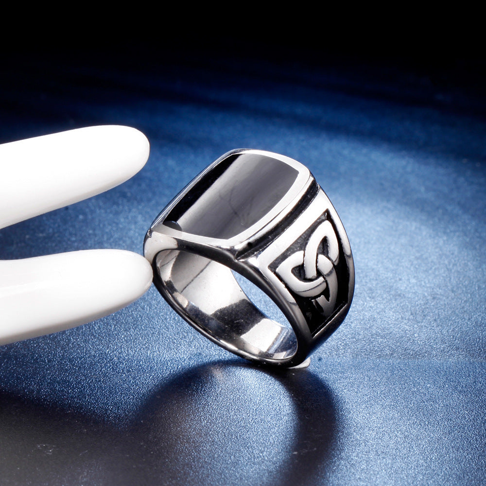 Men's Celtic Knot Ring