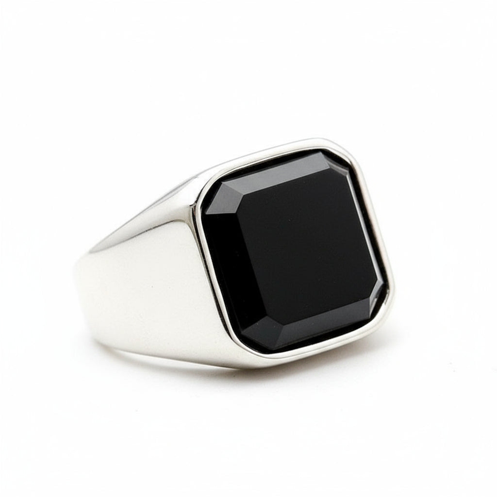 Men's Vintage Titanium Inlaid Black Agate Ring