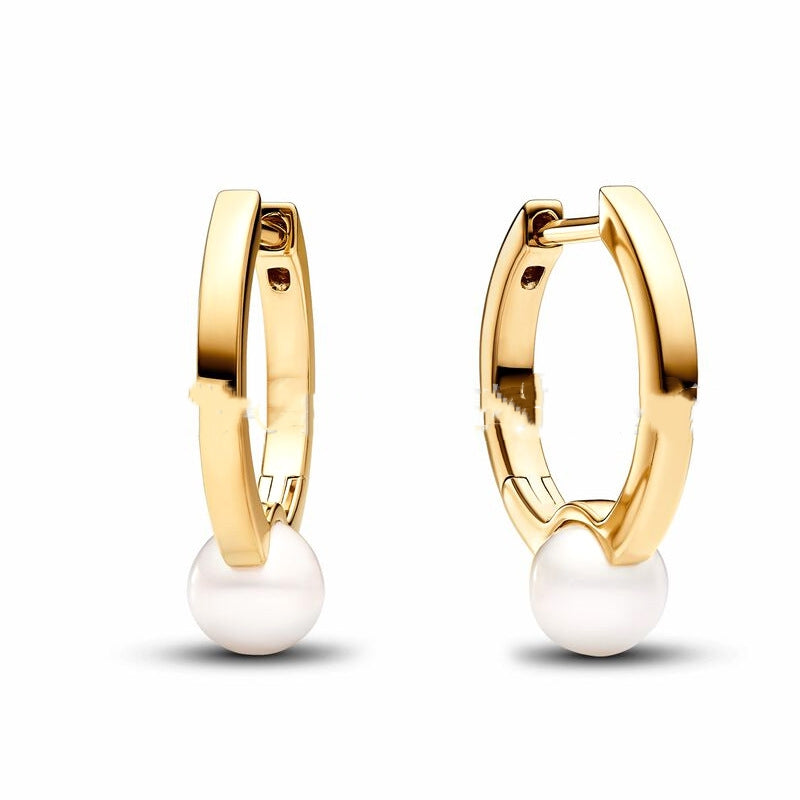 18k Organically Shaped Circle & Baroque Pearl Earrings