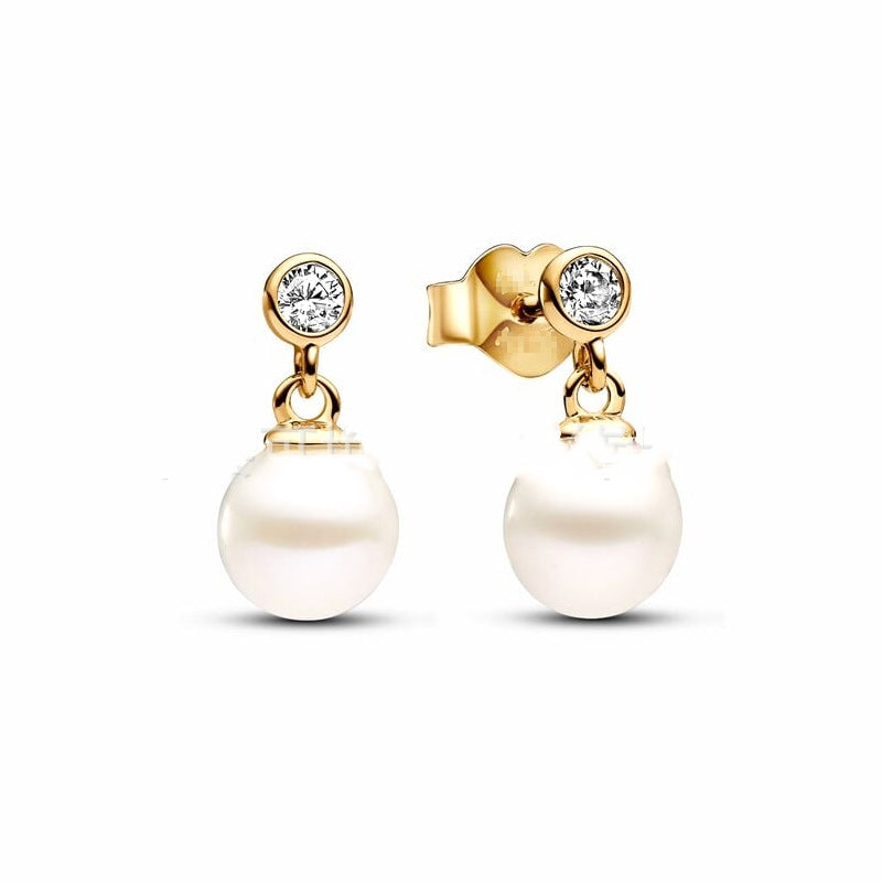 18k Organically Shaped Circle & Baroque Pearl Earrings