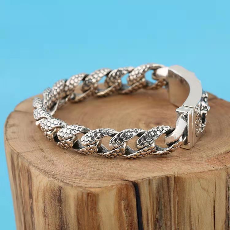 Men's Silver Domineering Dragon Bracelet