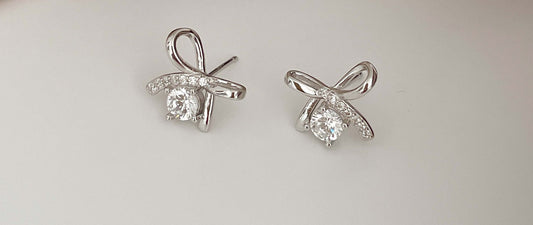 S925 Diamond White Gold Bow Earrings